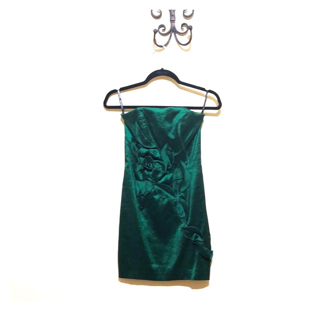 Women’s dress Jessica McClintock